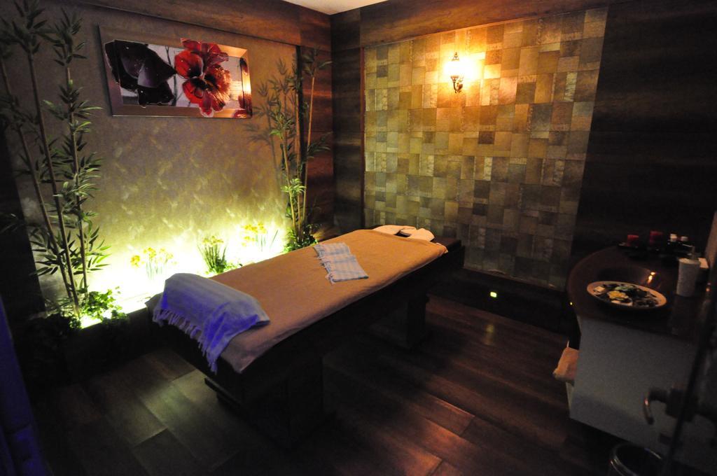 Grand Asya Hotel Bandirma Bagian luar foto
