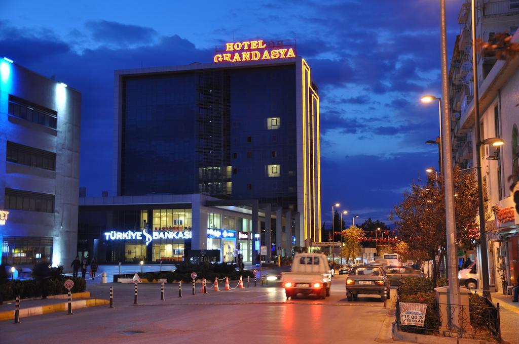 Grand Asya Hotel Bandirma Bagian luar foto