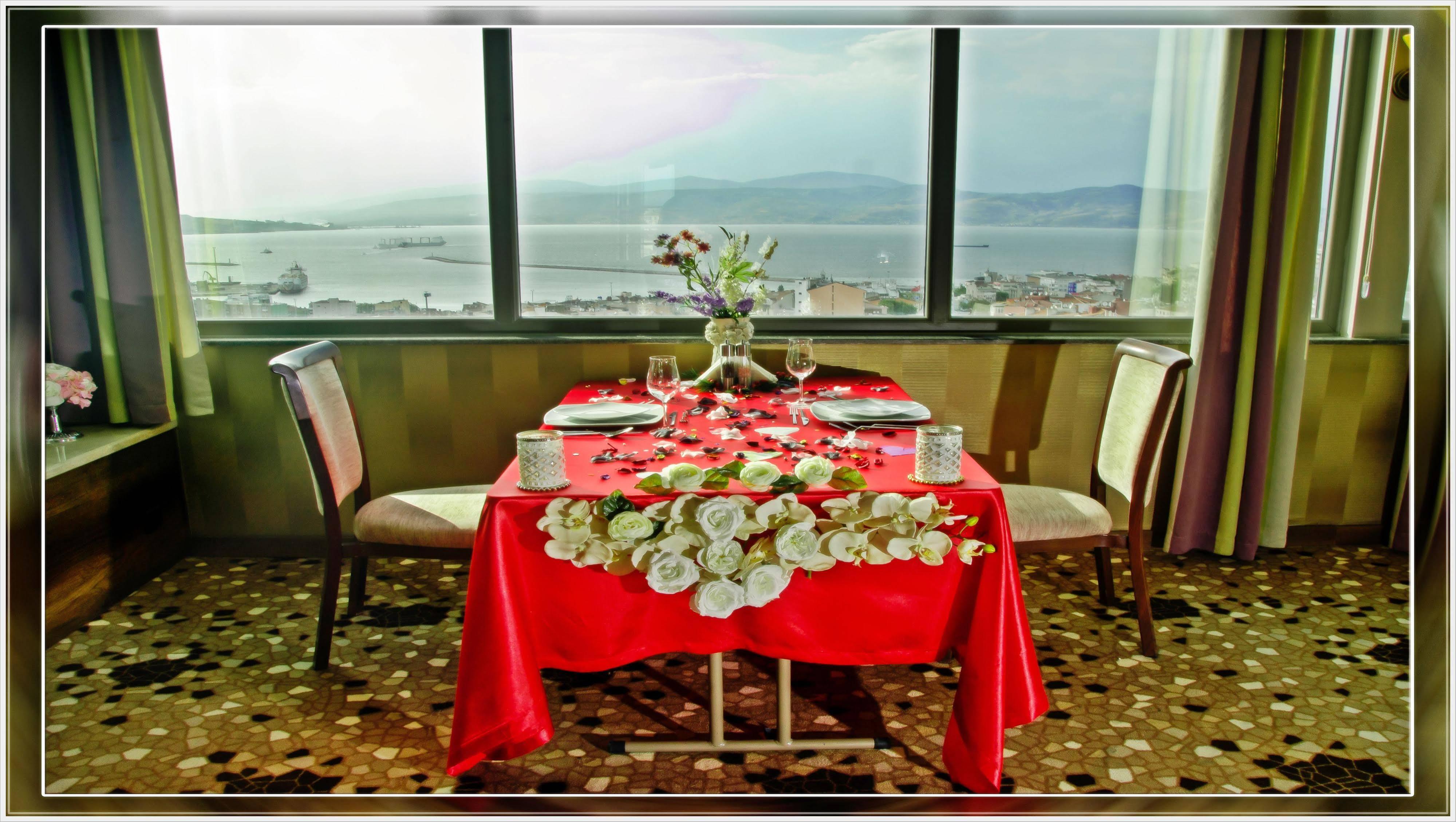 Grand Asya Hotel Bandirma Bagian luar foto