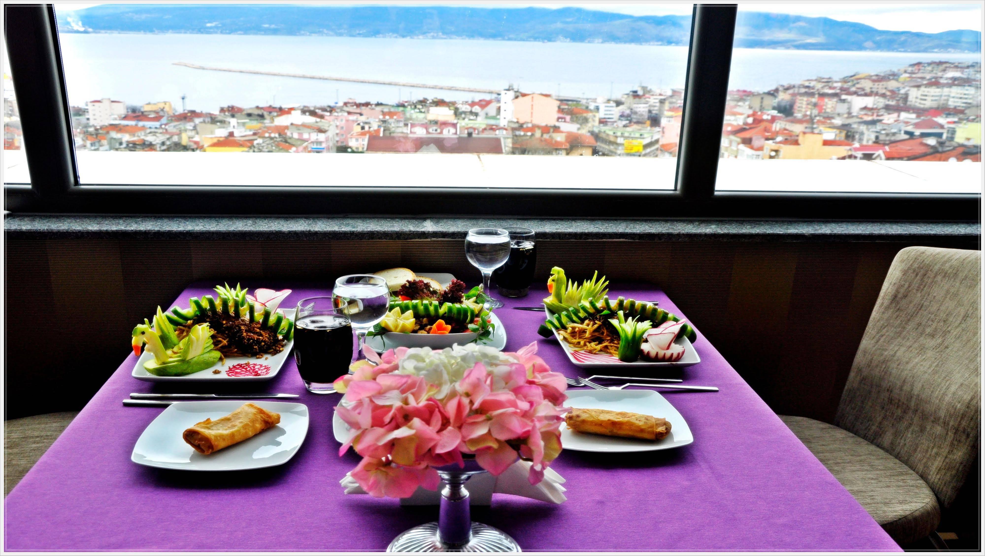 Grand Asya Hotel Bandirma Bagian luar foto