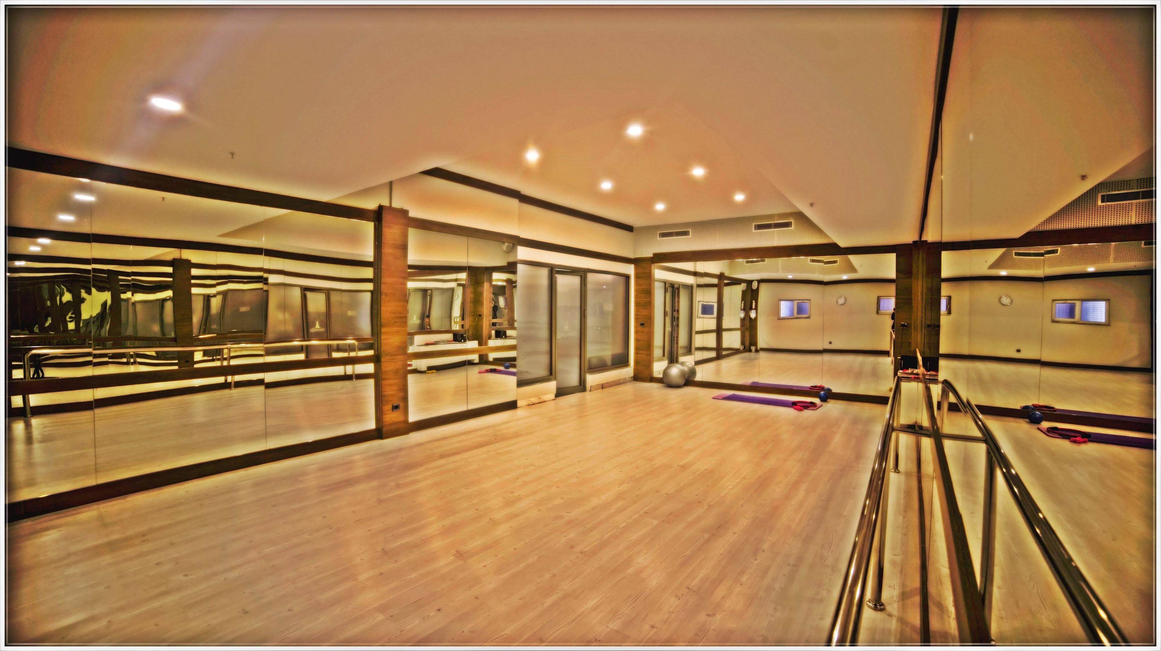 Grand Asya Hotel Bandirma Bagian luar foto