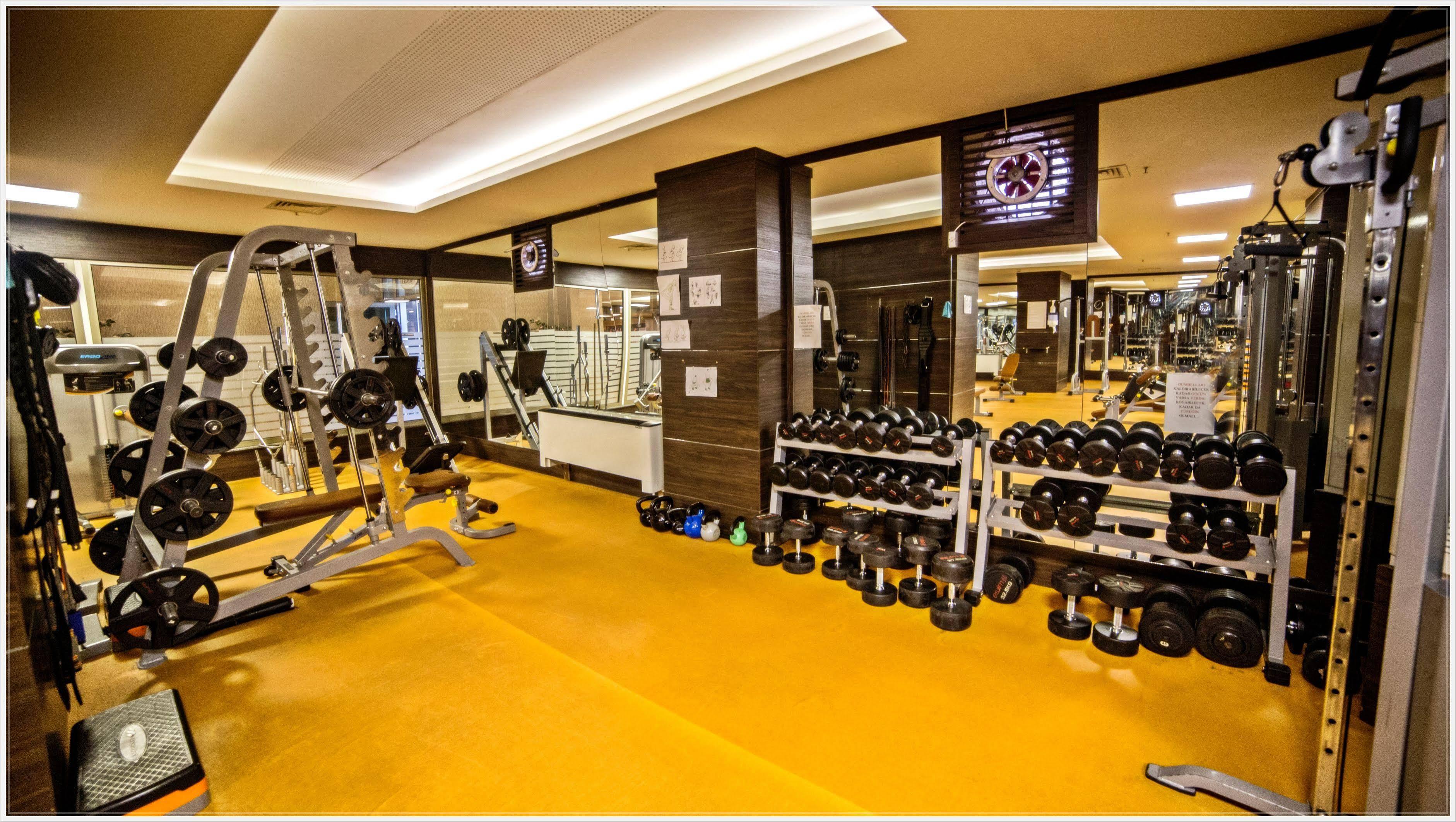 Grand Asya Hotel Bandirma Bagian luar foto