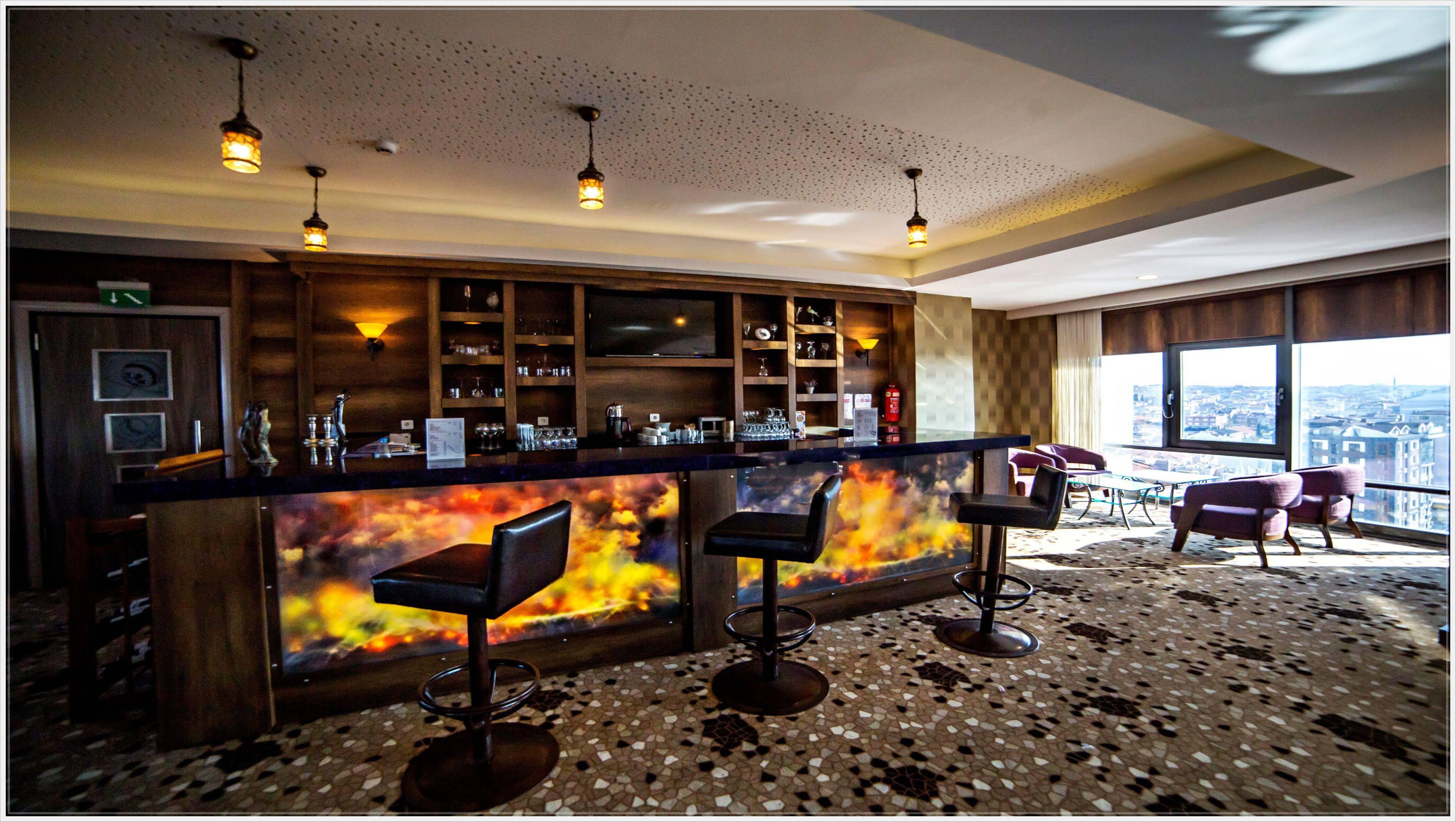 Grand Asya Hotel Bandirma Bagian luar foto